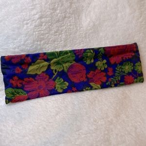 Floral Clutch w/ Zippered Closure
